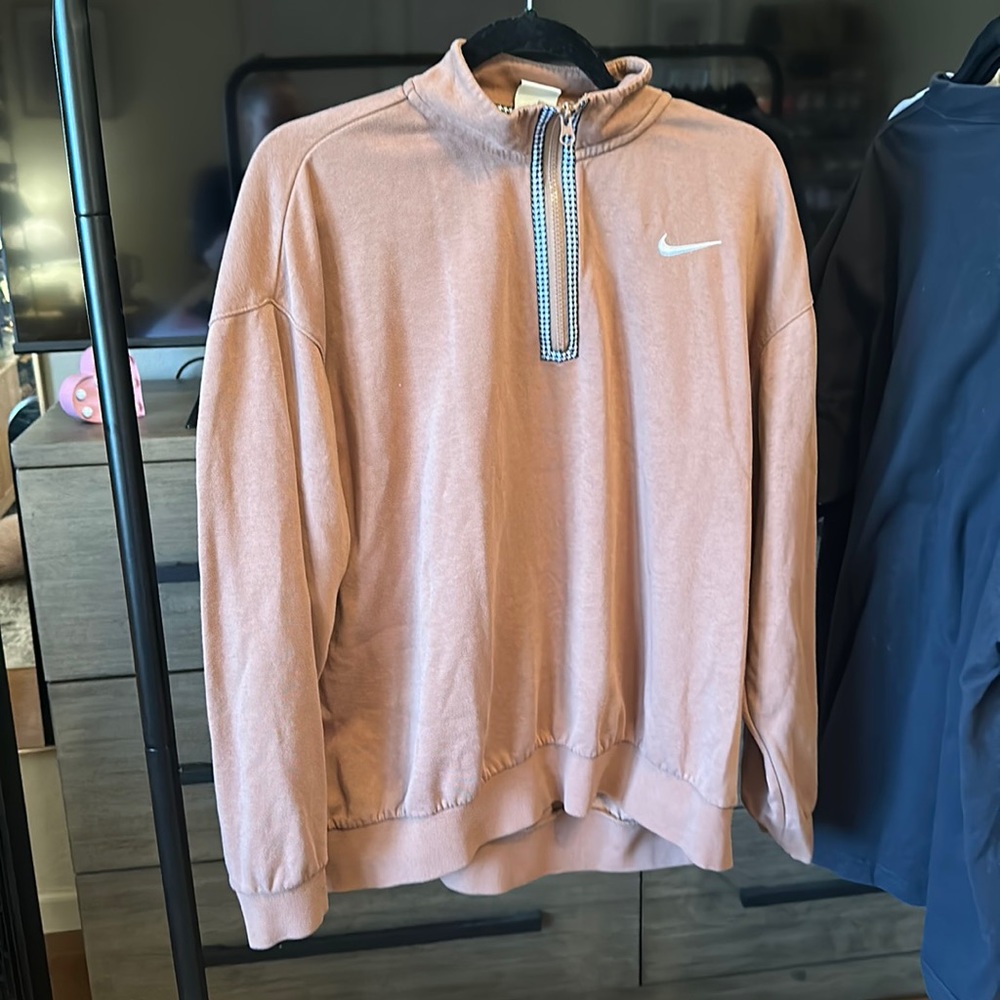 Brown Nike houndstooth quarter zip